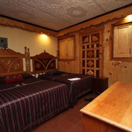 Hotel Y Restaurante Villa Nebaj מראה חיצוני תמונה