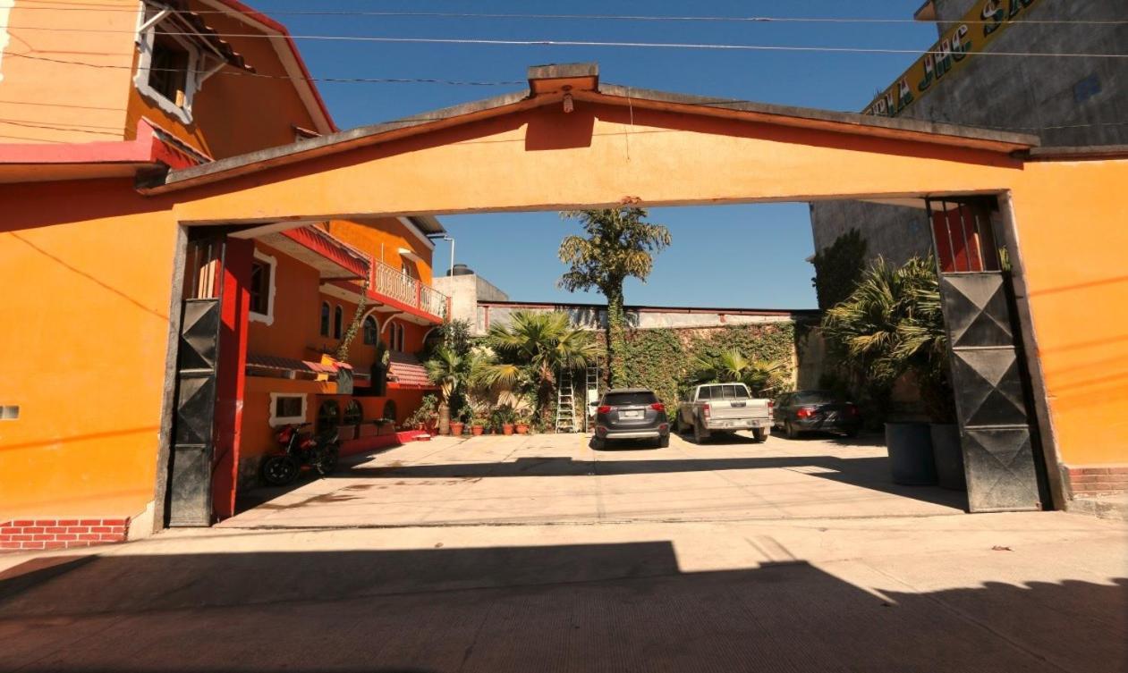 Hotel Y Restaurante Villa Nebaj מראה חיצוני תמונה