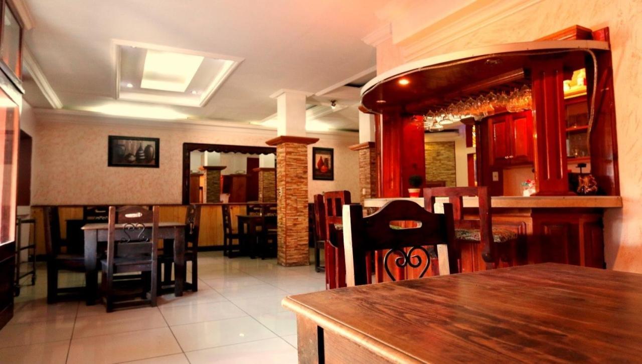 Hotel Y Restaurante Villa Nebaj מראה חיצוני תמונה